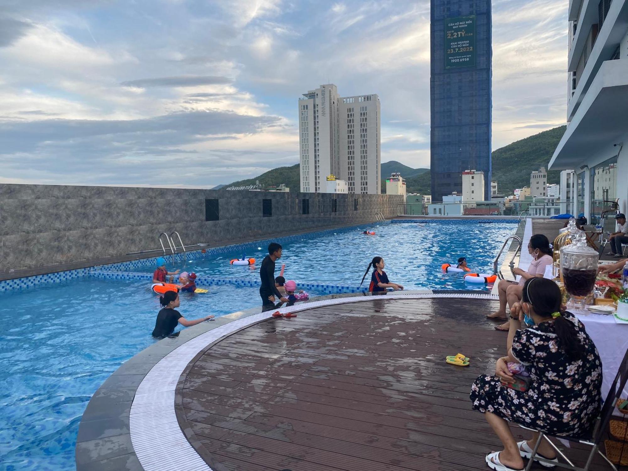 The Sun Beach - Flc Sea Tower Quy Nhon Apartment Bagian luar foto