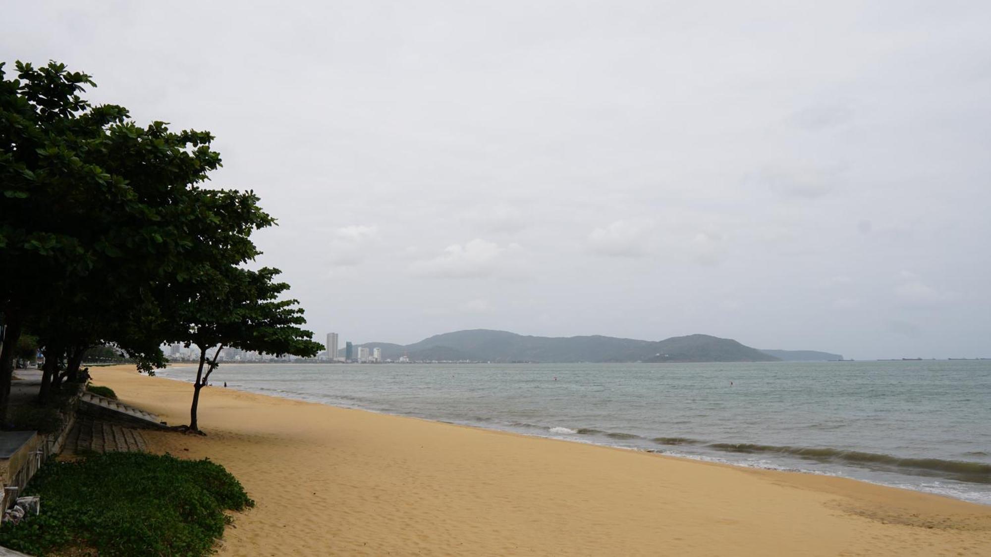 The Sun Beach - Flc Sea Tower Quy Nhon Apartment Bagian luar foto