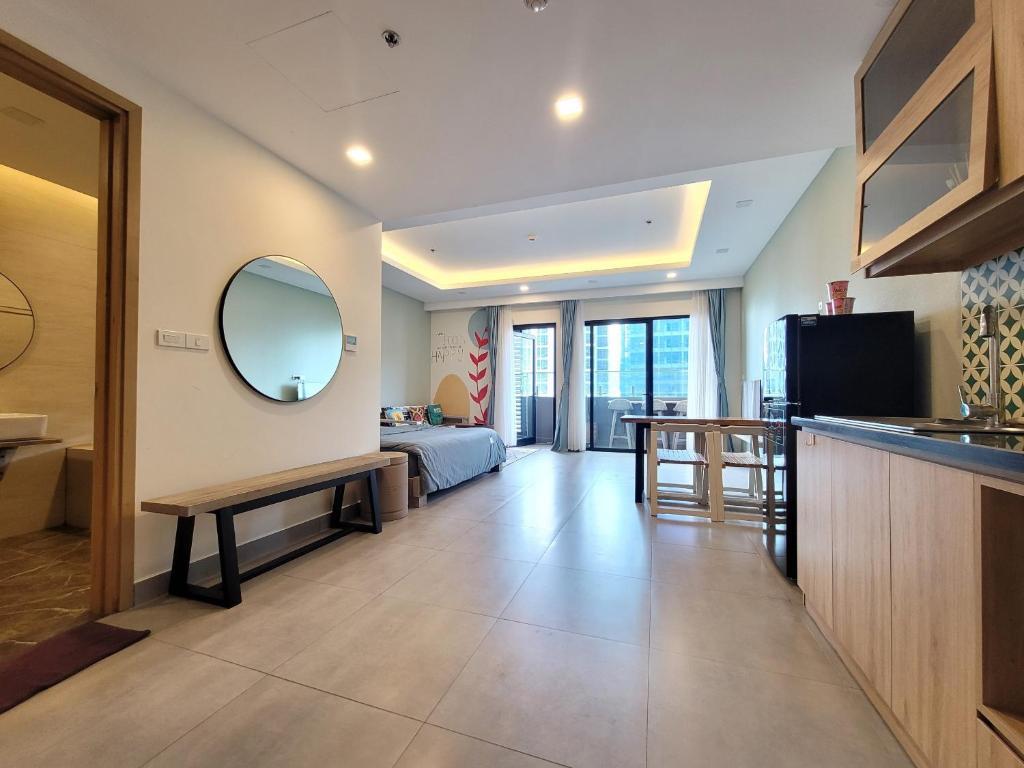 The Sun Beach - Flc Sea Tower Quy Nhon Apartment Bagian luar foto